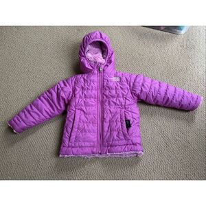 The North Face Infant Reversible Mossbud Swirl Hooded Jacket in purple 2T